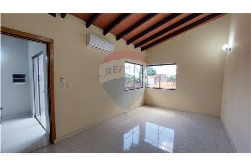 Duplex a estrenar en Lambaré límite con Asunción — foto 2