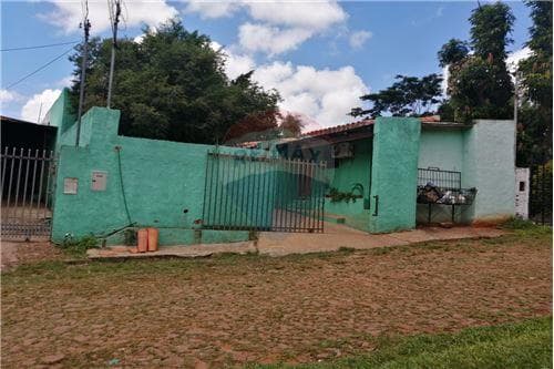 Casa en venta en Capiata