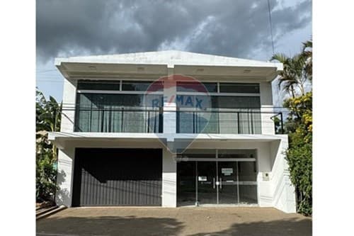 "Local Comercial Alquiler en Caacupé, Cordillera" — foto 4