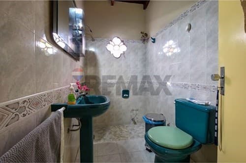 Amplia Casa con Quincho y Gran Terreno de 1.080 m², foto 4