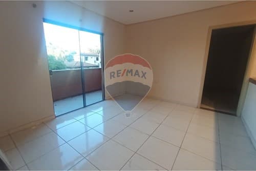 Casa en alquiler lambare — foto principal