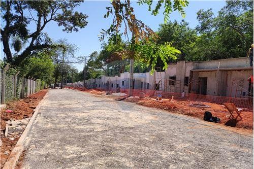 Casa en barrio cerrado en Luque — foto 3