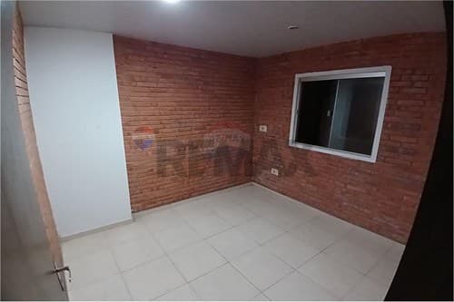 En venta Dpto de 2 hab en Fernando de la Mora, foto 3