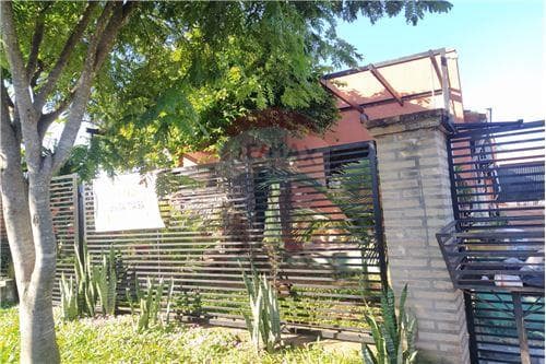 Casa en caacupe zona las colinas-i, foto 3
