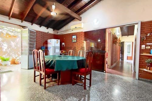 Casa con consultorio en villa aurelia — foto 5