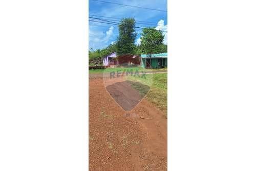 Terreno en oferta barrio ita paso — foto 1