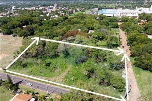 Amplio terreno en esquina - av. Laguna grande, foto 4