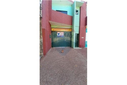 Casa. En planta baja-lq. Marambure, foto 1