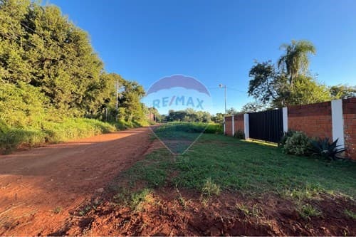 "Terreno amplio en el Barrio San Miguel Curuzú" — foto 3