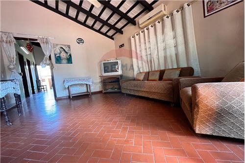 Hermosa casa en lambare en santa rosa i — foto 2