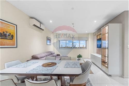 En venta departamento un dorm edificio boggiani