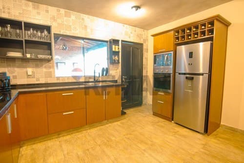 Casa en Venta – Vista Alegre, Ñemby — foto 3
