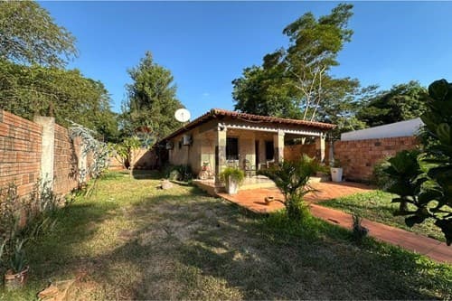 Casa en venta en Luque, hernandarias