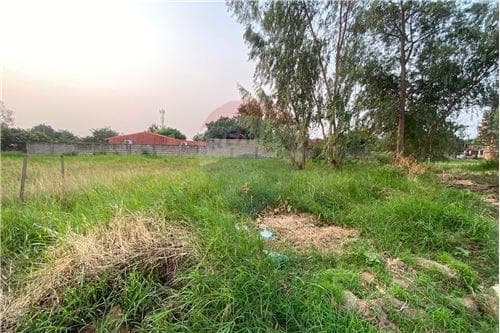Terreno en limpio, de 716 m2 en esquina — foto 3