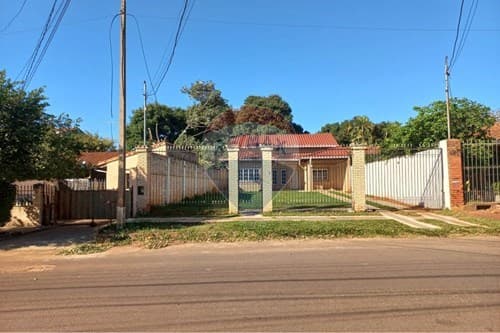 Alquilo casa barrio santa ana-San Lorenzo