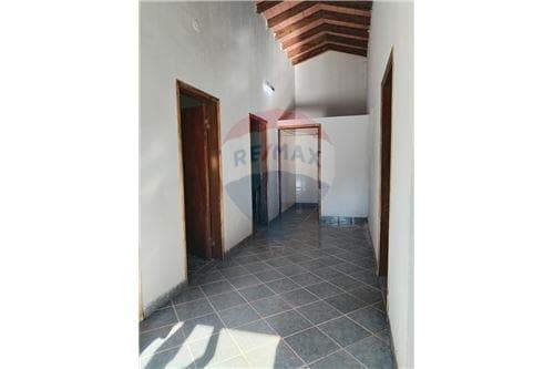Venta casa en Villa Elisa en esquina