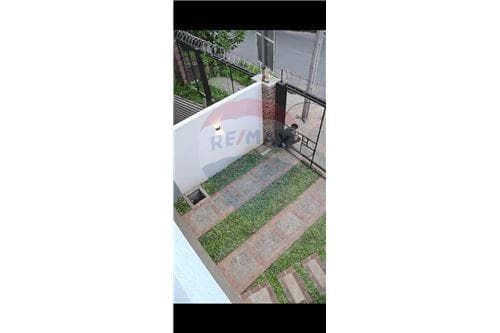 Vendo dúplex a estrenar – fdo de la mora zona sur