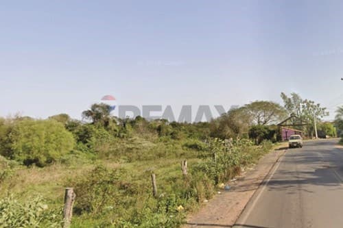 Terreno en venta en Aregua