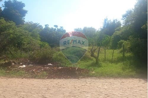 Terreno a 5 minutos del CIT