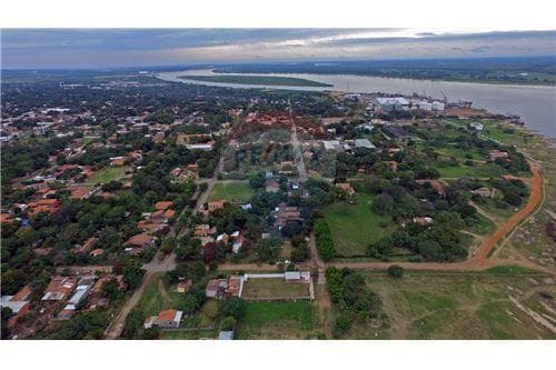 Vendo terreno con vista al Rio Paraguay