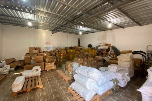 Propiedad Comercial con Depósito, foto 2
