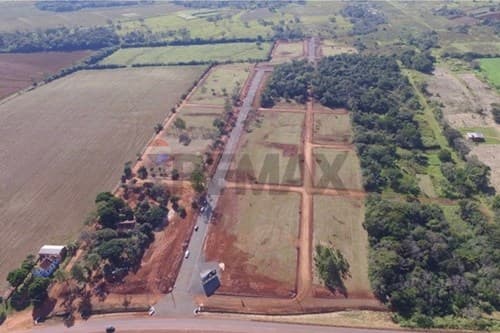 Inversión en Encarnación! terreno de 516,44 m2 — foto 2