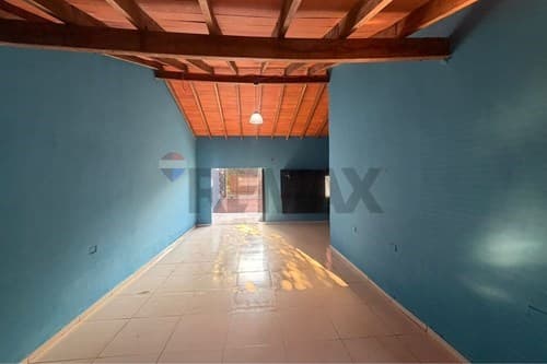Casa en limpio barrio villa madrid — foto 4