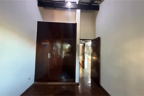 ¡Oportunidad! Alquila departamento en Encarnación — foto 4