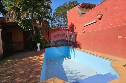 Casa de 420 m2 | 3 Dormitorios | Bo. San Vicente — foto 5
