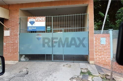 Edificio a refaccionar a 150 m de Artigas — foto 2