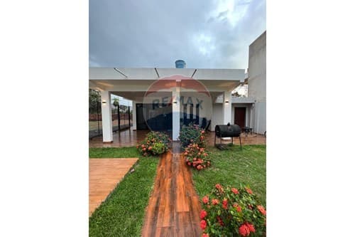 de Casa Moderna con Piscina en San Alfredo, foto 3