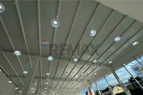 En alquiler salon comercial, foto 3