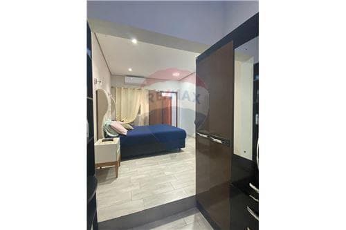 Amplia casa en Luque - laurelty — foto 5