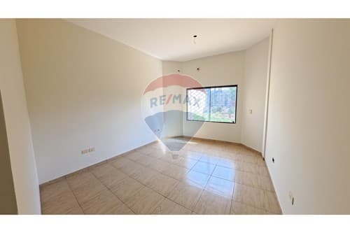 "Casa Amplia y Moderna en Barrio La Blanca, CDE", foto 3
