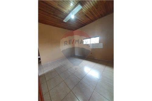 Casa en alquiler - Barrio Santa María — foto 4