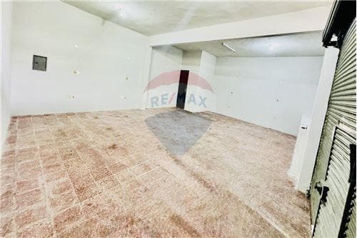 🏢 salón comercial de 48 m2 a metros de esquina – San Lorenzo centro, foto 4