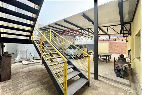 Lujosa vivienda + deposito en republicano — foto 3