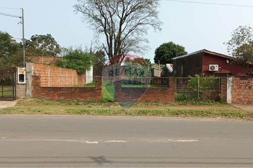 Terreno en cuarto barrio Luque 12x35 !!! — foto 2