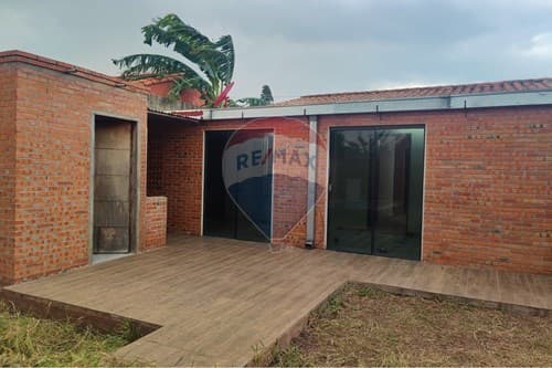Casa excelente condicion en Capiatá, foto 5