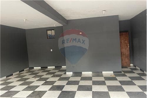 Salón Comercial Zona Mercado de Abasto — foto 2