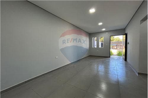 Hermoso dúplex estilo chalet a estrenar en Ñemby — foto 2