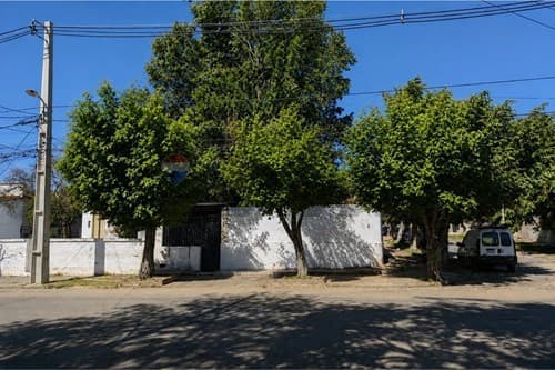 Terreno en esquina de 300 m² – Barrio Jara