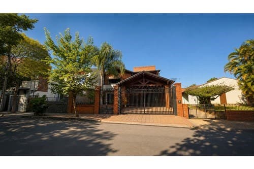 Espectacular residencia - barrio pinoza — foto 3