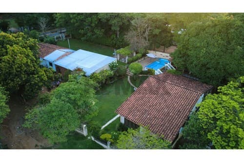 Amplia casa en caacupe — foto 2
