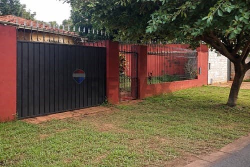 Casa a Refaccionar - Luque, 4to Barrio
