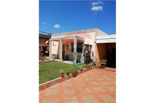 Dos casas construidas en la misma propiedad! — foto 5