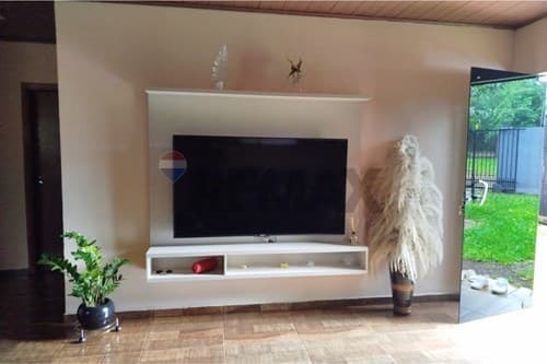 Casa Moderna en Venta: Santa Ana, CDE, Alto Paraná — foto 2