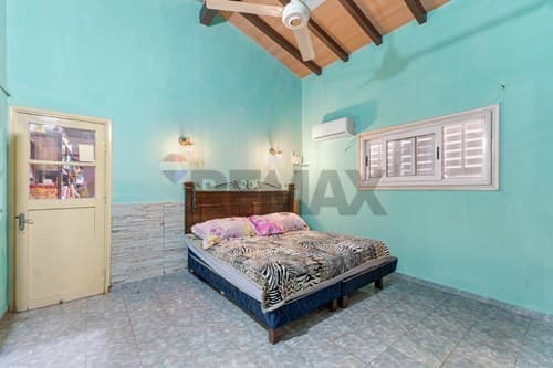 Casa en venta - Fernando de la Mora z. Norte