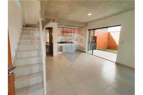 duplex en condominio Jardines de loma Merlo — foto 4