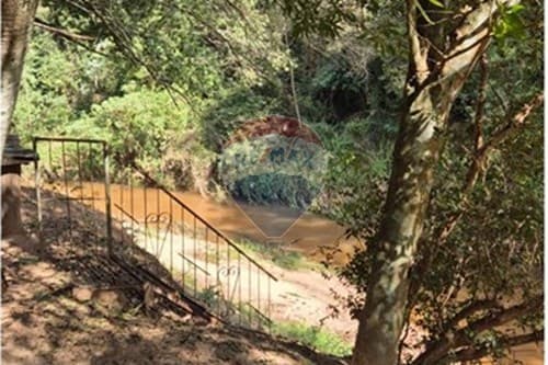 Terreno en eusebio ayala — foto 4